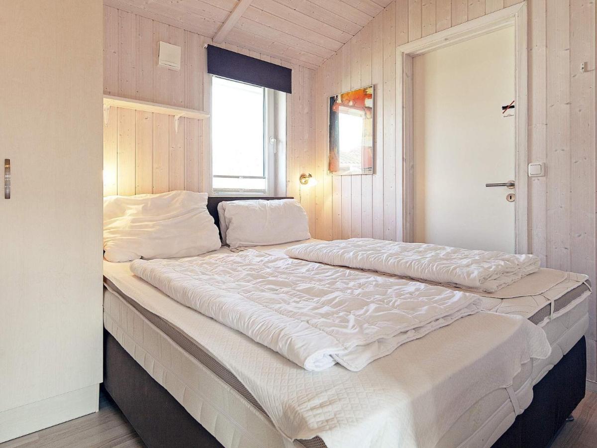 4 Person Holiday Home In Groemitz Ngoại thất bức ảnh